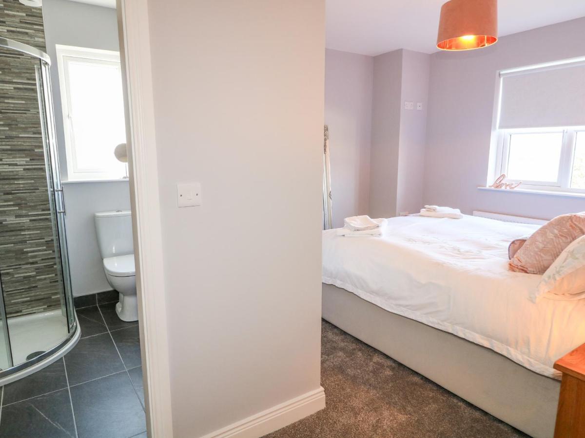 Holiday home Point Culmore
